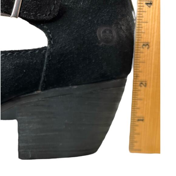 BORN Mendocino Distressed Suede Ankle Boot 2 inch Heel in Black Women’s Size 10M - Picture 10 of 15